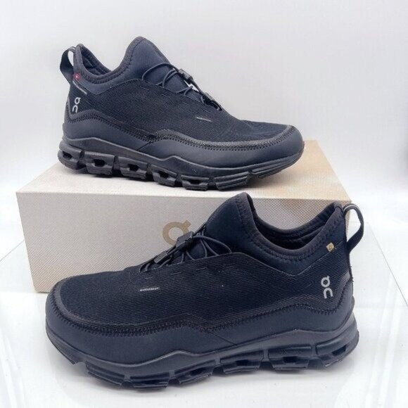 On Cloudaway Waterproof Suma Hiking Running Shoe All Black Mens US 9.5 *Limited - Picture 1 of 12